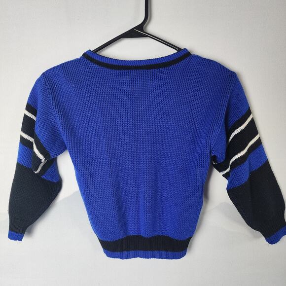 Vintage Mickey and Friends by Prodigy Blue Knit Sweater | Kid's Medium (6) - Picture 5 of 8